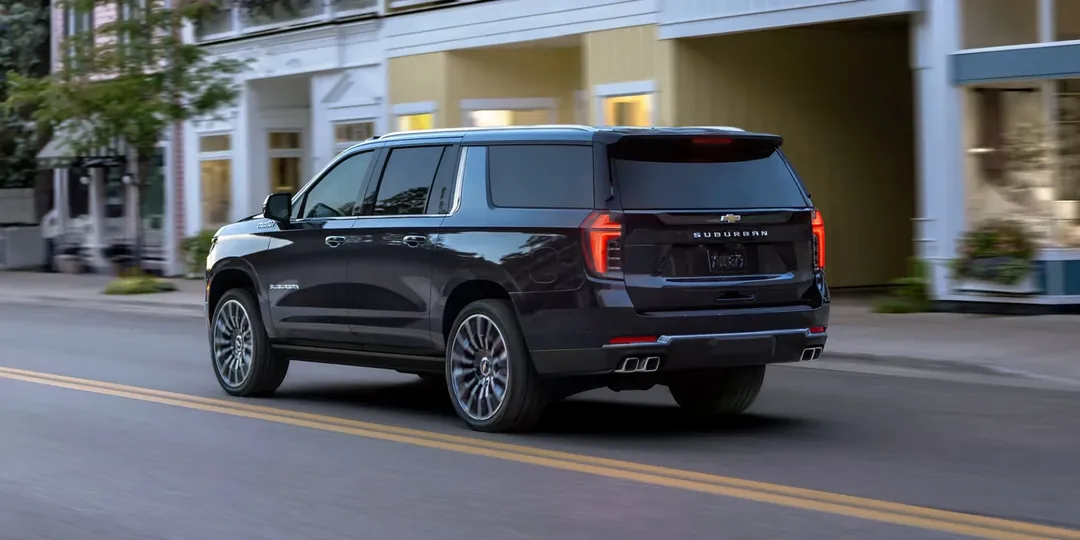 Luxury SUV limousine available for hire in Dubai